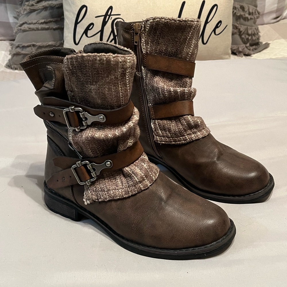 Muk Luk boots